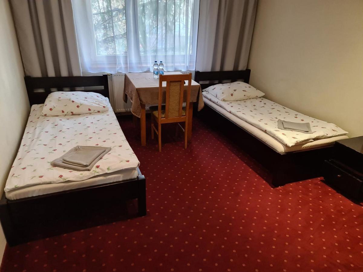 Kamionki Bed & Breakfast Sosnowiec Phòng bức ảnh